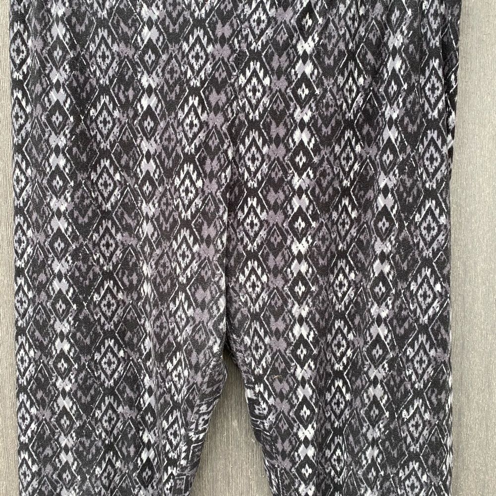 Pink Rose Pants - Picture 2 of 8